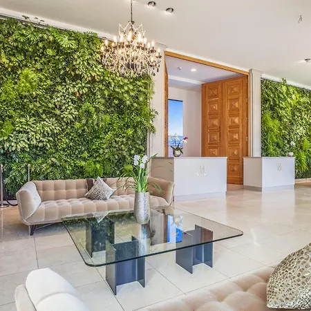 Prora Solitaire Avida Loft 5 *