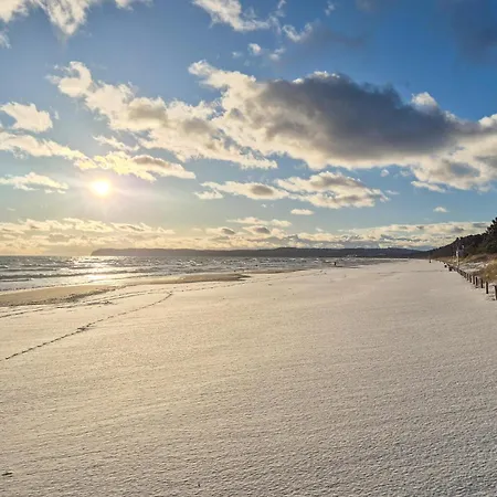 Prora Solitaire Avida Loft 5 * Binz